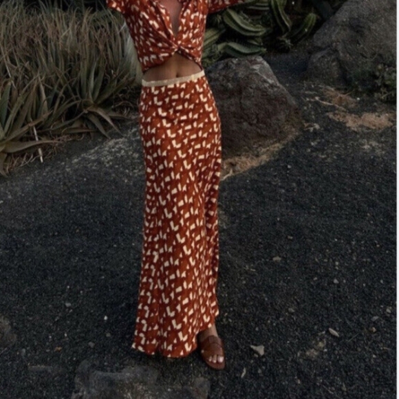 🆕️ Zara Printed Beaded Maxi Skirt - Picture 3 of 5